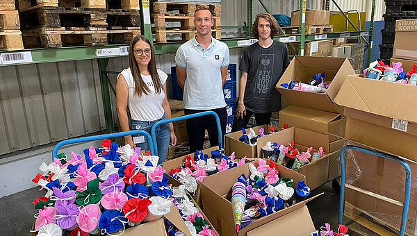 Trainees with the finished school bags for Ukraine